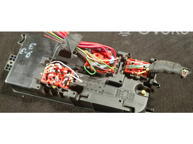 Блок предохранителей 460023260 Saab 9-3 Ver1