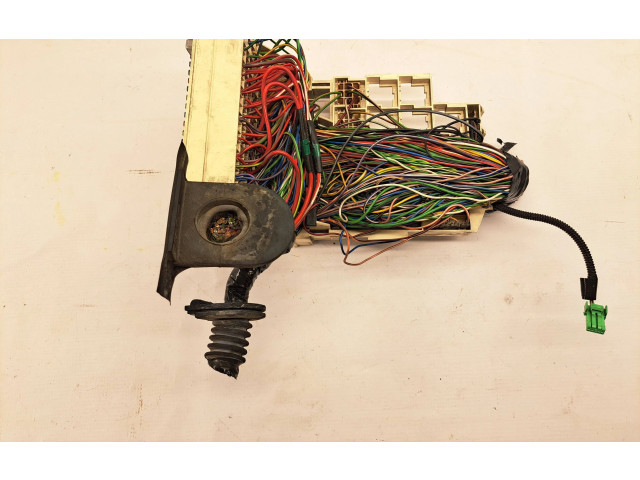 Блок комфорта 6849814   Volvo S70  V70  V70 XC   