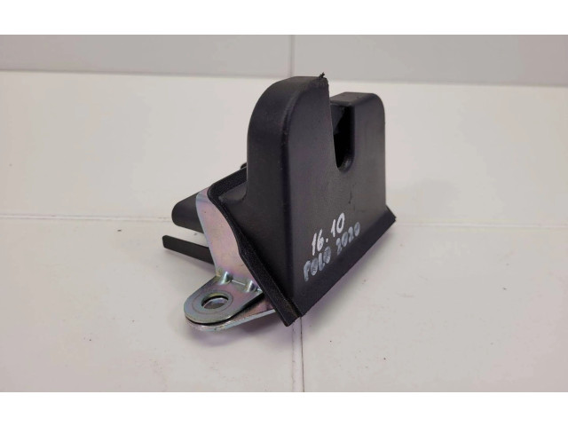 Замок багажника 2G6.827.505.B    Volkswagen Polo 2002 - 2005 года