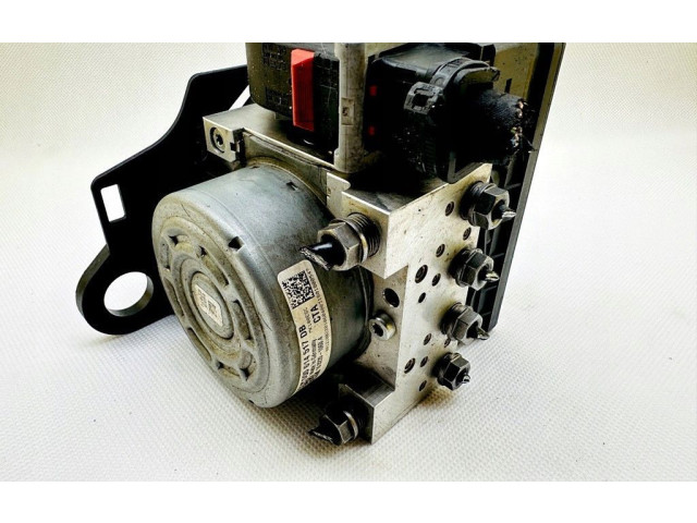 Блок АБС 5Q0614517DB Volkswagen Golf VII 2013 - 2019 года