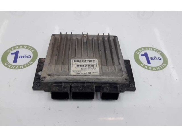 Блок управления двигателя 8201002106, 8201083336   Dacia Duster