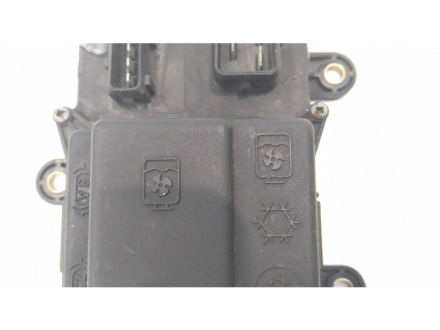 Блок управления B83712V, PA66GF30 Fiat Punto (176)