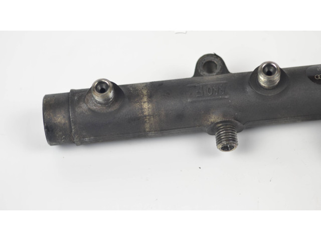 Топливная рампа 059130090J, 001696L2   Audi A6 S6 C6 4F  