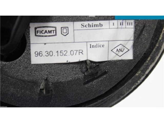 Зеркало (механическое) Dacia Sandero 2008 - 2012 года