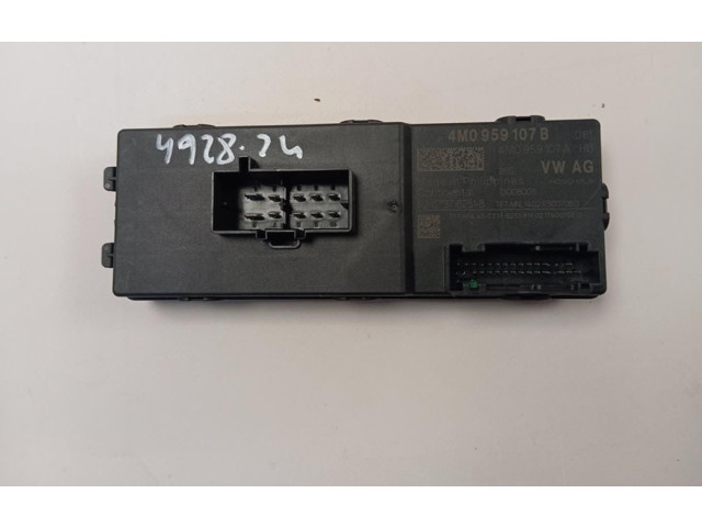 Řídící jednotka 4M0959107B   Audi Q7 4L 2017
