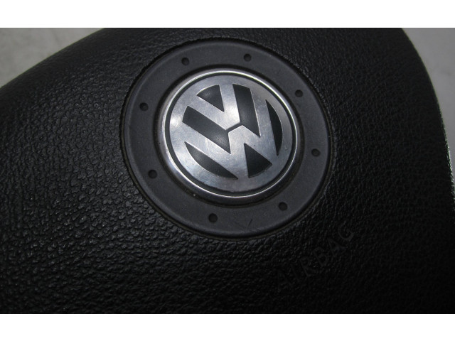 Подушка безопасности водителя 1K0880201BS, 001KC033H4E1   Volkswagen Golf Plus