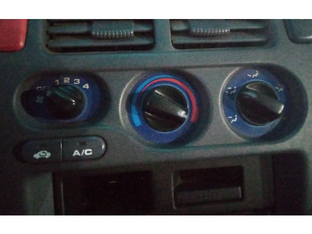 Блок управления климат-контролем    Honda HR-V