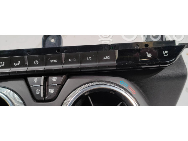 Блок управления климат-контролем 84202649, 000235226   Chevrolet Camaro