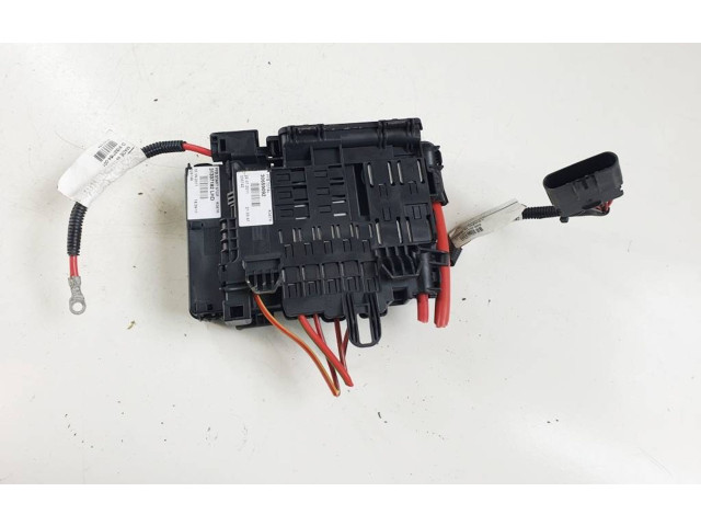 Блок предохранителей 30659092, 31337182 Volvo V70