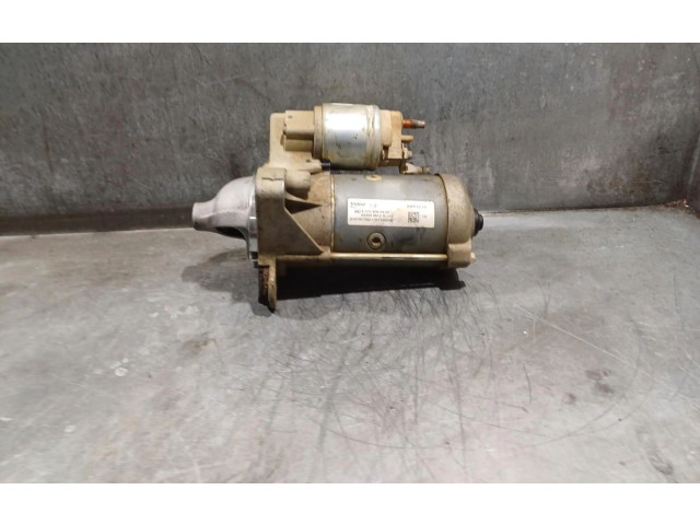 Zpětné zrcátko Nissan Navara 2018 233009813R