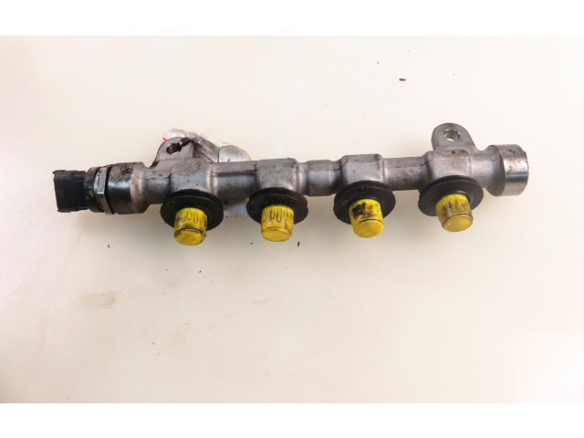 Топливная рампа 8201004395A, 0445216032 Infiniti M для двигателя V9X