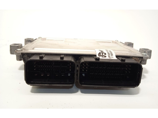 Блок управления двигателя 9843529280, 9832694580   Peugeot Partner III