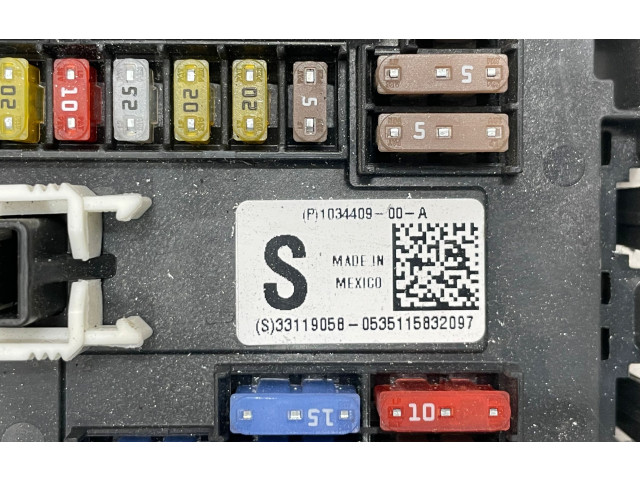 Блок предохранителей 103440900A   Tesla Model S    
