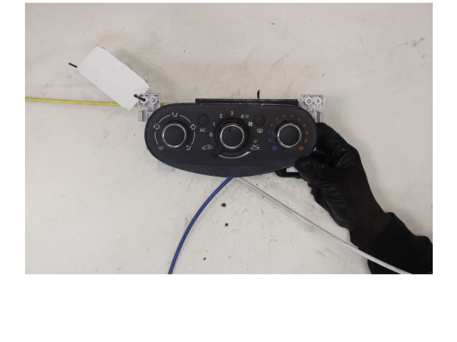 Блок управления двигателя T1019674J Dacia Logan II