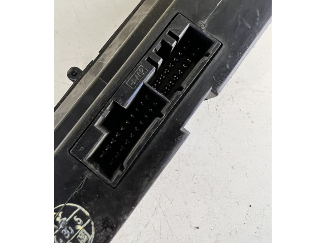 Блок управления климат-контролем MB657319, 1464301854 Mitsubishi Pajero