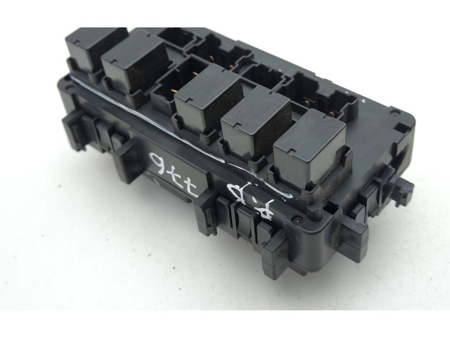Блок предохранителей 0011173511060101 Infiniti Q50