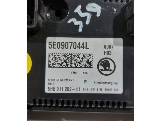 Блок управления климат-контролем 5E0907044L, 5E0907044L Skoda Octavia Mk3 (5E)