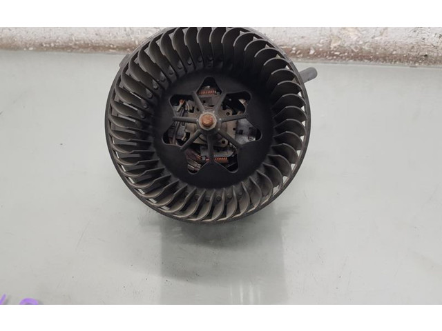 Вентилятор печки       Volkswagen Golf Plus