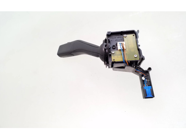 Ручка стеклоочистителей 1K0953519B   Volkswagen Caddy