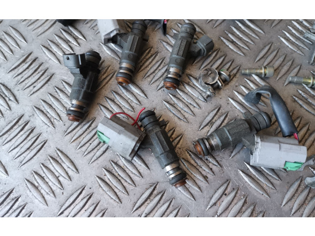 Vstřikovač FBJC100, M4S23   Nissan 350Z     