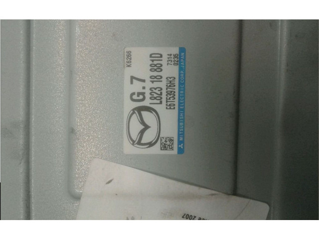 Блок управления двигателя L82318881E    Mazda 5