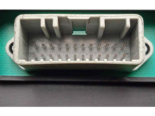 Панель приборов 8200733620   Dacia Sandero       