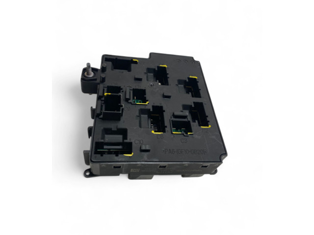 Блок предохранителей 31473770   Volvo XC90    