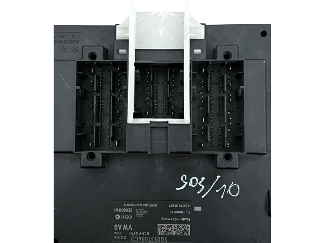 Блок управления 5Q0937084CD, A2C98111607 Skoda Octavia Mk3 (5E)