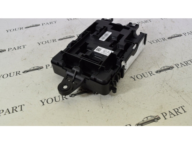 Pojistková skříňka 9261110 BMW 1 F20 F21 2011