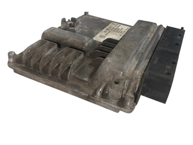 Блок управления двигателя 03P906021F, 03P906021AQ Skoda Fabia Mk2 (5J)