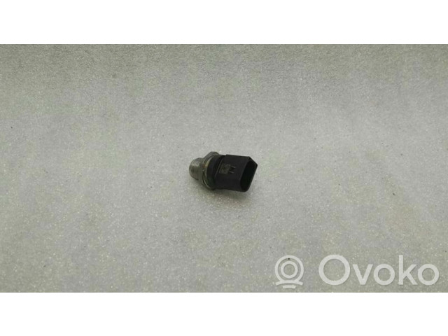 Датчик уровня горючего