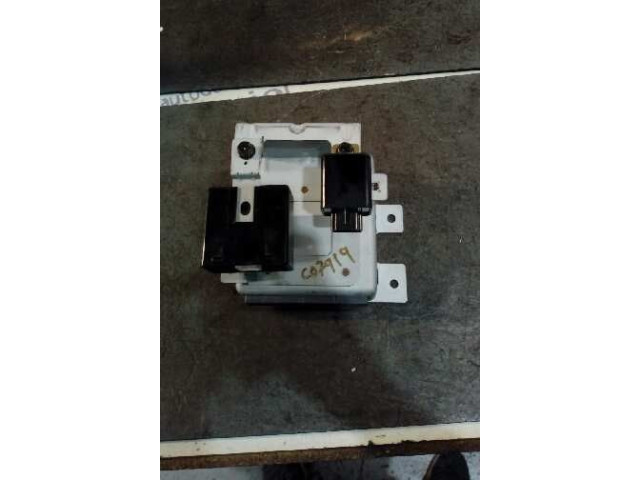 Блок управления двигателя 8712008201   SsangYong Rexton