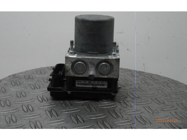 Блок АБС 4766010600 Nissan Note (E11) 2006 - 2014 года