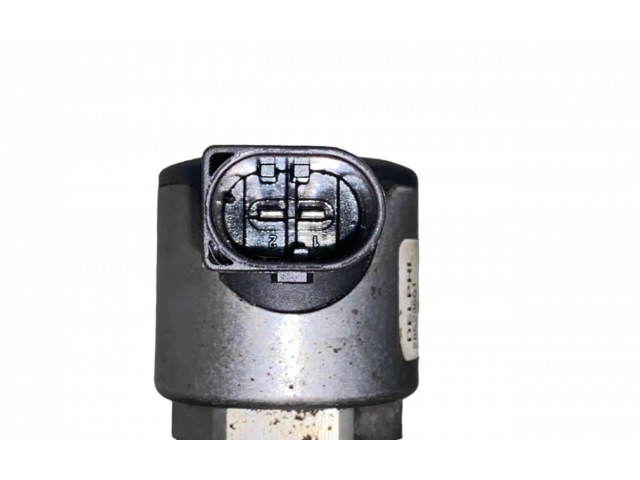 Топливная рампа 04L130089F Skoda Octavia Mk3 (5E) для двигателя DDYA