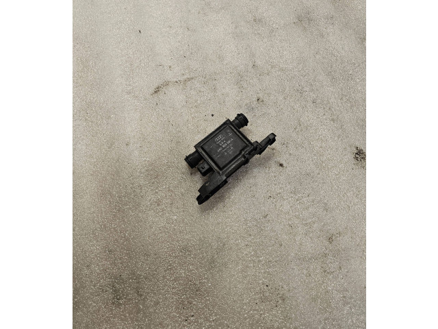 Píst 4A0959981A Audi A8 S8 D2 4D