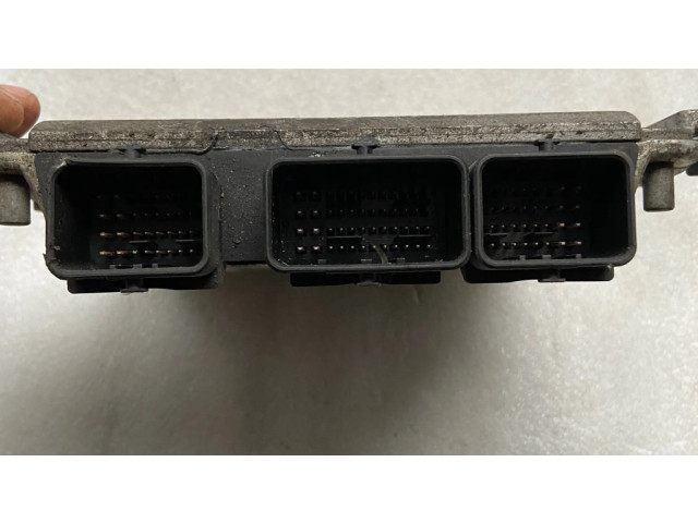 Řídící jednotka 9647472780, EDC15C2   Peugeot 307 2002