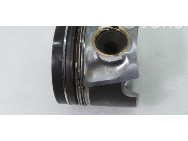  Поршень с шатуном  79L94  Audi A3 S3 8P  