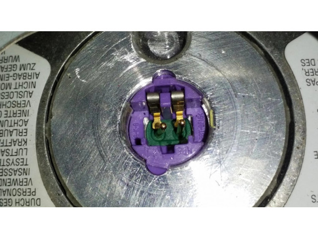 Подушка безопасности водителя 1K0880201AB   Volkswagen Jetta V