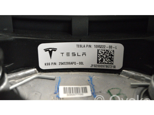 Руль Tesla Model 3 2017- года 109522200L