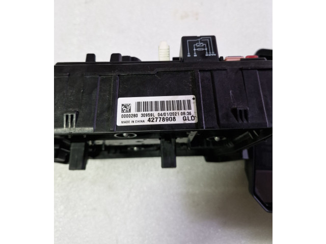 Pojistková skříňka 42778908 Buck Encore GX I 2021