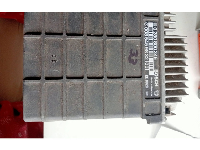 Řídící jednotka 0085459832 Mercedes-Benz E W124 1989