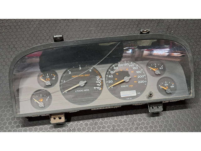 Панель приборов 56042076AC, CR0018013K000 Jeep Grand Cherokee (WJ)