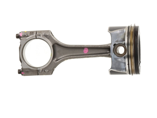 Шатун 06H198401D Audi Q3 F3