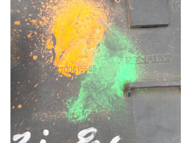 Блок предохранителей 216522174B, 21652217 Renault Clio II