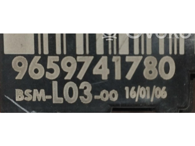 Блок предохранителей 9659741780, 9659741780 Citroen C2