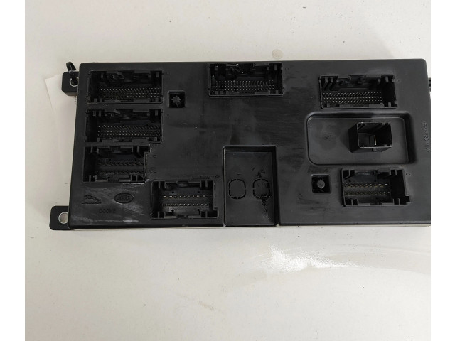 Блок комфорта GX7314F041AL Jaguar F-Pace