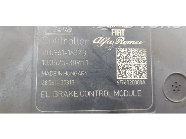 Блок АБС 52026358, 10021210524   Opel  Combo D  2011 - 2017 года