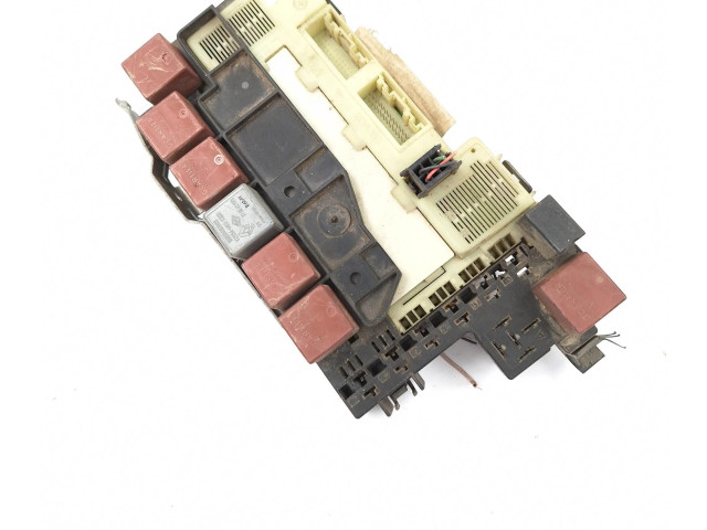 Блок предохранителей 216566139A, P8200031555 Renault Clio II