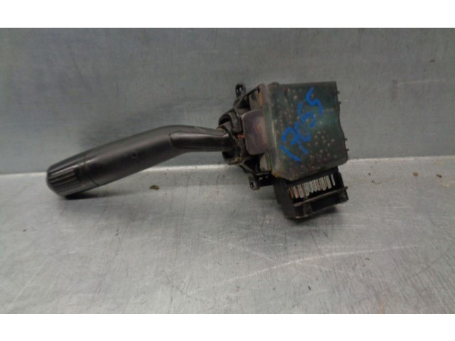 Ручка стеклоочистителей 83114SA031 Subaru Forester SH