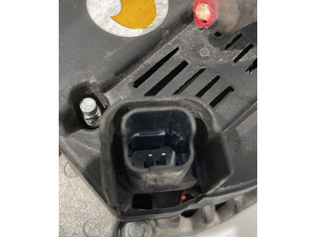 Генератор    Dacia Duster      